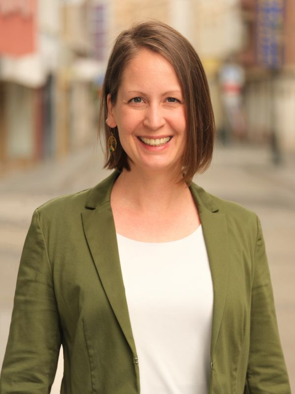 Dr. Stephanie Grehl